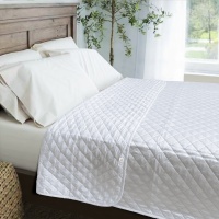 Bedspreads for hotels
