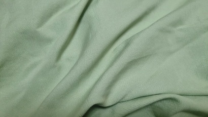   Green 105/2, 220   